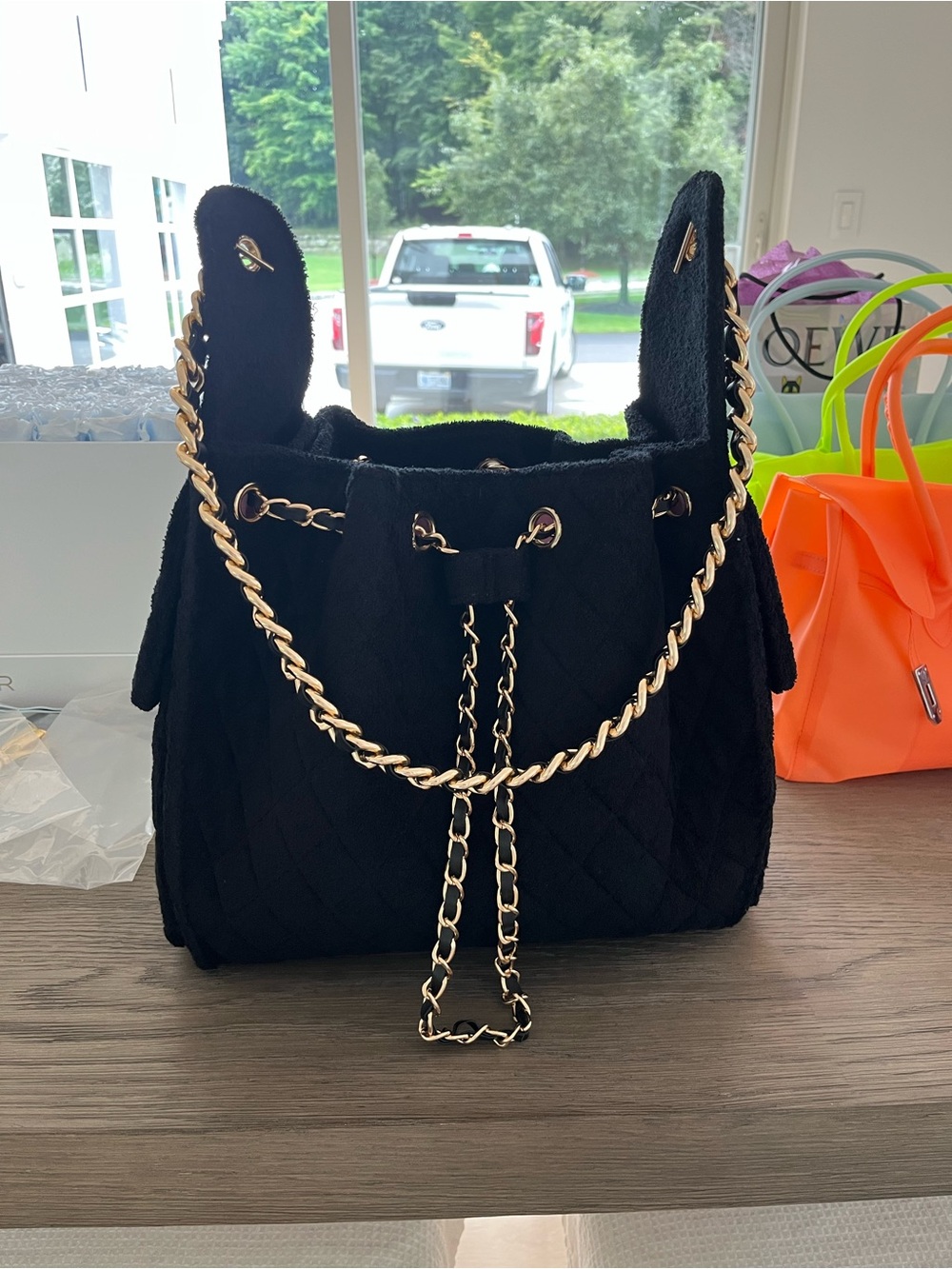 Black Quilted Chain-Handle Women’s Shoulder Bag - Luxe Style